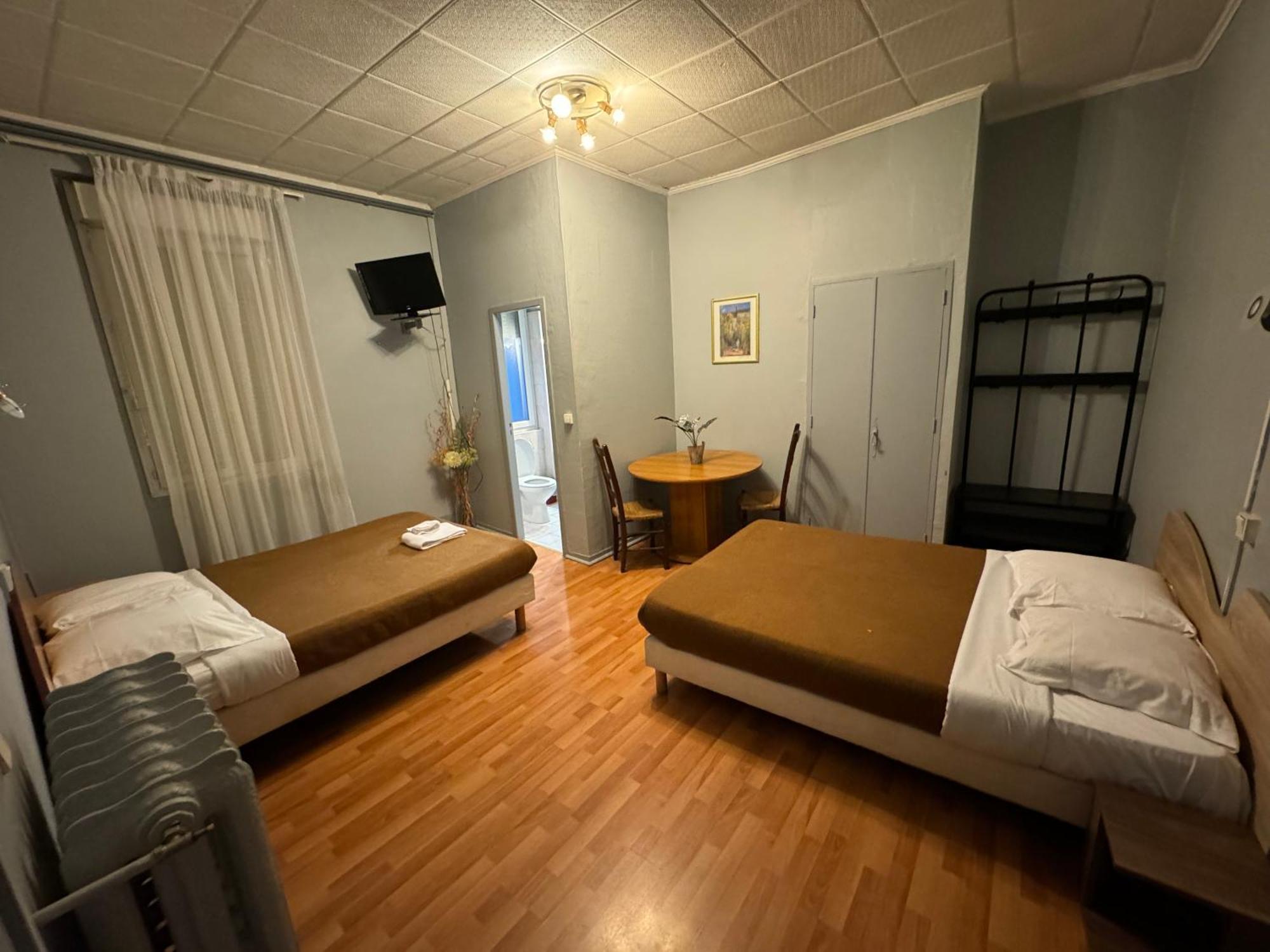 Le Terminus D'Albi Hotel Eksteriør billede